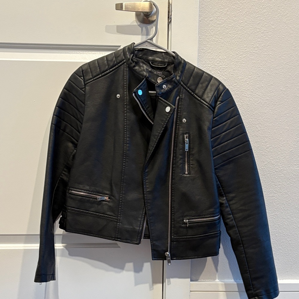 Women’s Black Leather Jacket